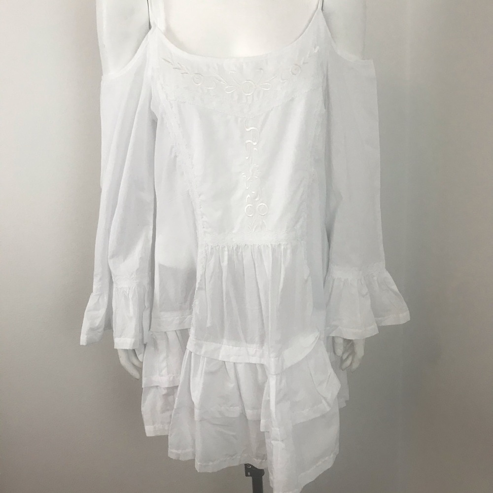 Floryday white tunic embroidered top